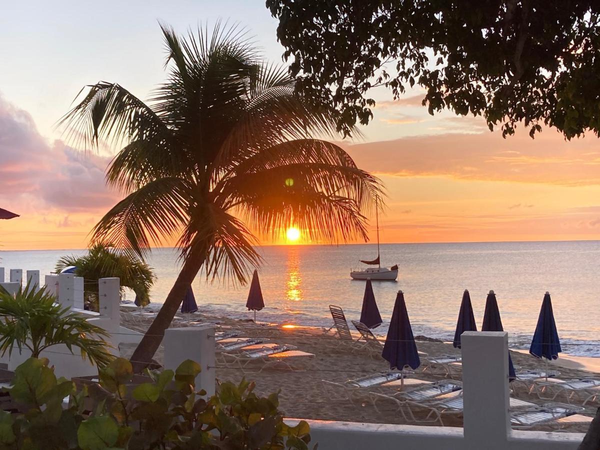 Sand Castle On The Beach - Adults Only Frederiksted Esterno foto
